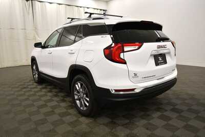 2022 GMC Terrain, $24849. Photo 5