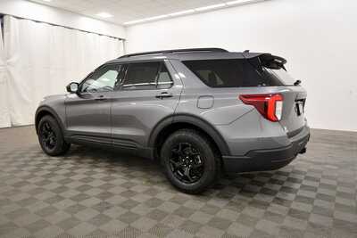 2024 Ford Explorer, $33995. Photo 5
