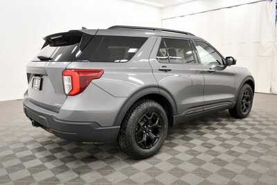 2024 Ford Explorer, $33995. Photo 9
