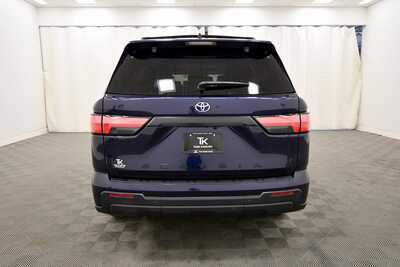 2023 Toyota Sequoia, $59499. Photo 6