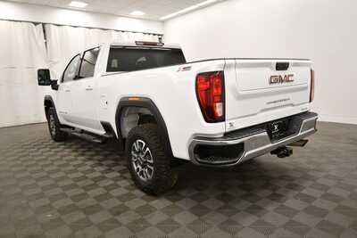 2024 GMC 2500 Crew Cab, $48849. Photo 5