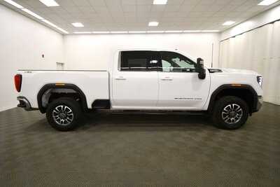 2024 GMC 2500 Crew Cab, $48849. Photo 8