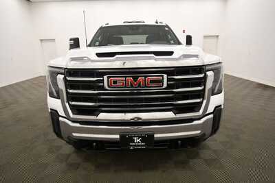 2024 GMC 3500 Crew Cab, $48849. Photo 11