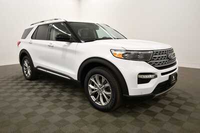 2024 Ford Explorer, $32499. Photo 8