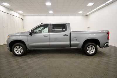2024 Chevrolet 1500 Crew Cab, $37499. Photo 4
