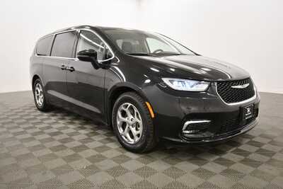 2024 Chrysler Pacifica, $32499. Photo 10