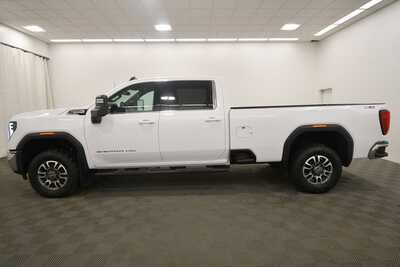 2024 GMC 3500 Crew Cab, $54999. Photo 4