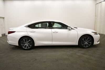 2023 Lexus ES Series, $37999. Photo 8