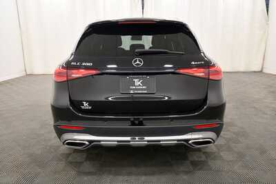 2023 Mercedes-Benz GLC-Class, $35495. Photo 6