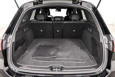 2023 Mercedes-Benz GLC-Class, $35495. Photo 7