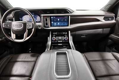 2022 GMC Yukon, $47795. Photo 3