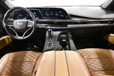 2022 Cadillac Escalade, $71149. Photo 3