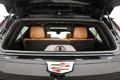 2022 Cadillac Escalade, $71149. Photo 8