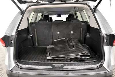 2024 Toyota Grand Highlander, $40849. Photo 7