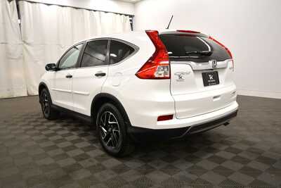 2016 Honda CR-V, $11999. Photo 5