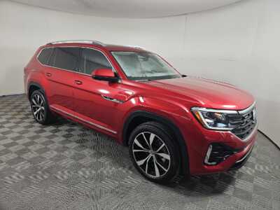 2024 Volkswagen Atlas, $39495. Photo 2