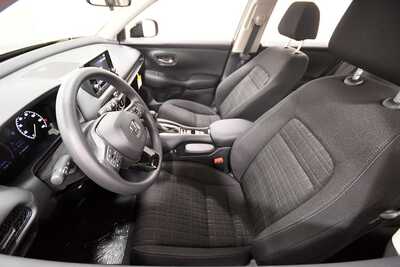 2026 Honda HR-V, $28625. Photo 11