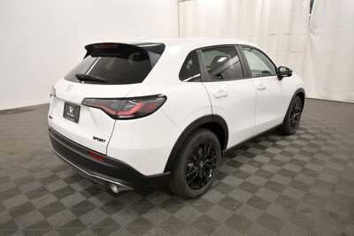 2026 Honda HR-V, $30299. Photo 7
