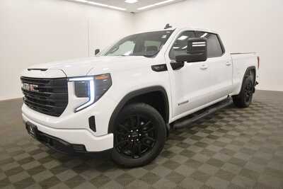 2024 GMC 1500 Crew Cab, $44499. Photo 2