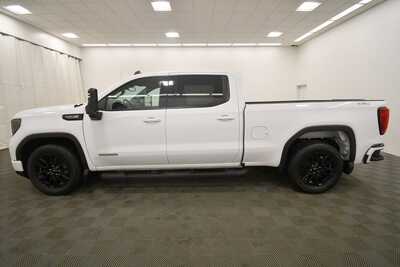 2024 GMC 1500 Crew Cab, $44499. Photo 4