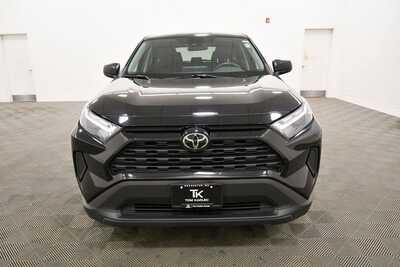 2024 Toyota RAV4, $26595. Photo 11