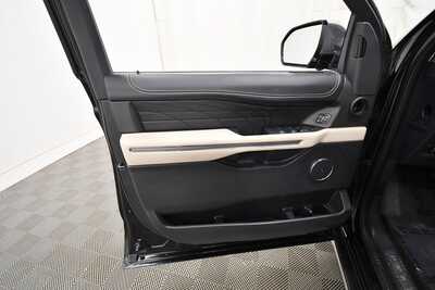 2024 Ford Expedition Max, $63995. Photo 12