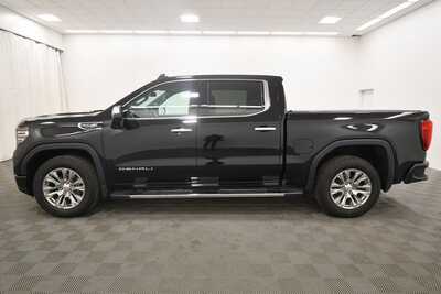 2023 GMC 1500 Crew Cab, $41995. Photo 4