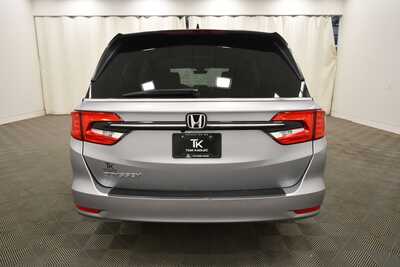 2023 Honda Odyssey, $34349. Photo 6
