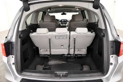 2023 Honda Odyssey, $34349. Photo 7