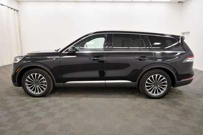 2021 Lincoln Aviator, $36598. Photo 4