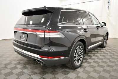 2021 Lincoln Aviator, $36598. Photo 8