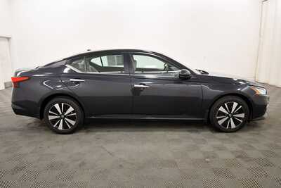 2021 Nissan Altima, $18962. Photo 8