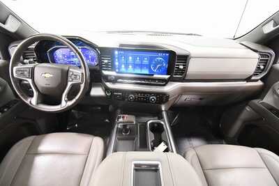 2022 Chevrolet 1500 Crew Cab, $41495. Photo 3