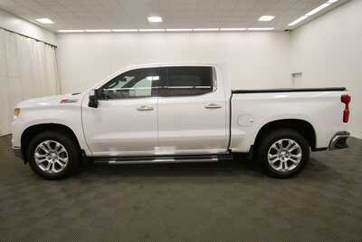 2022 Chevrolet 1500 Crew Cab, $41495. Photo 4