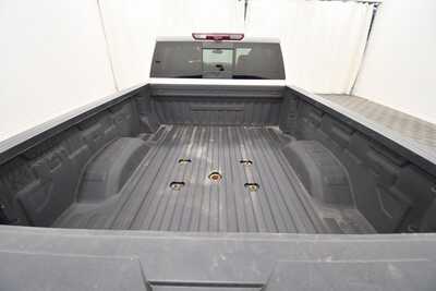 2022 GMC 2500 Crew Cab, $59576. Photo 7