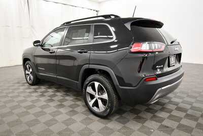 2022 Jeep Cherokee, $24495. Photo 4