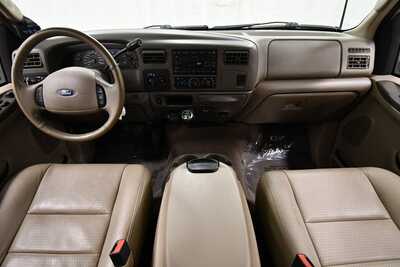 2003 Ford F350 Crew Cab, $24499. Photo 3