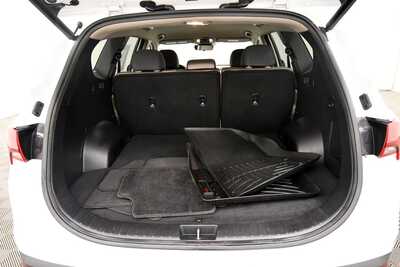 2023 Hyundai Santa Fe, $26435. Photo 7