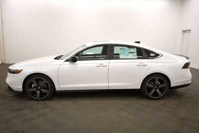 2026 Honda Accord, $34183. Photo 4