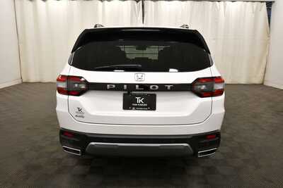 2026 Honda Pilot, $48755. Photo 6