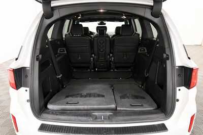 2025 Honda Odyssey, $38659. Photo 7