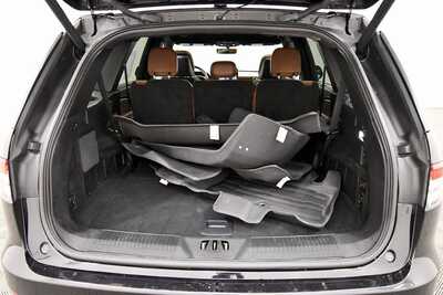 2023 Lincoln Aviator, $42749. Photo 7