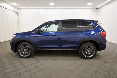 2022 Honda Passport, $28693. Photo 4