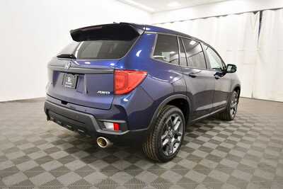 2022 Honda Passport, $28693. Photo 8