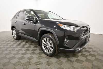 2019 Toyota RAV4, $27312. Photo 10