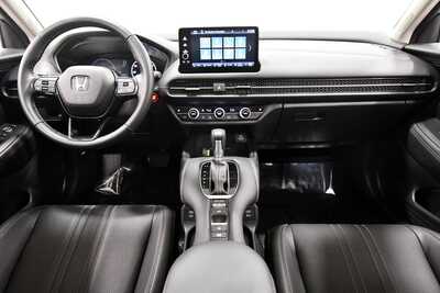 2025 Honda HR-V, $30499. Photo 3