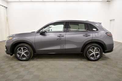 2025 Honda HR-V, $30499. Photo 4