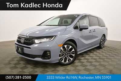 2025 Honda Odyssey, $49999. Photo 1