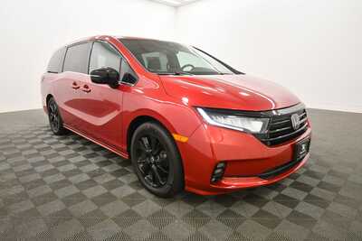 2023 Honda Odyssey, $35849. Photo 10