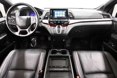 2023 Honda Odyssey, $35849. Photo 3